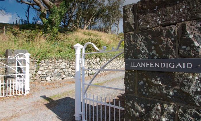 LLanfendigaid Entrance